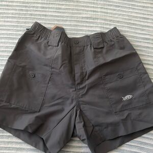 New with tags- Men’s AFTCO Original Fishing shorts.
